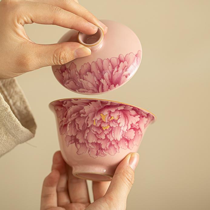 Pink Peony Ceramic Gaiwan