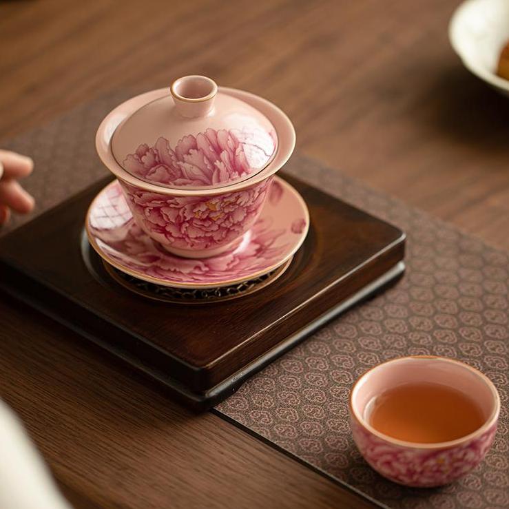 Pink Peony Ceramic Gaiwan