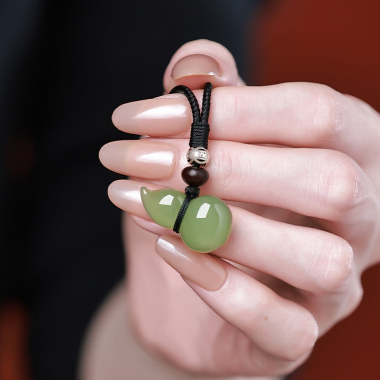 Natural Hetian Jade Gourd Pendant Necklace