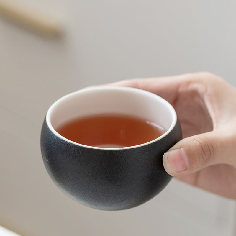 A beautifully crafted collection Ceramic Rabbit Travel Tea Set