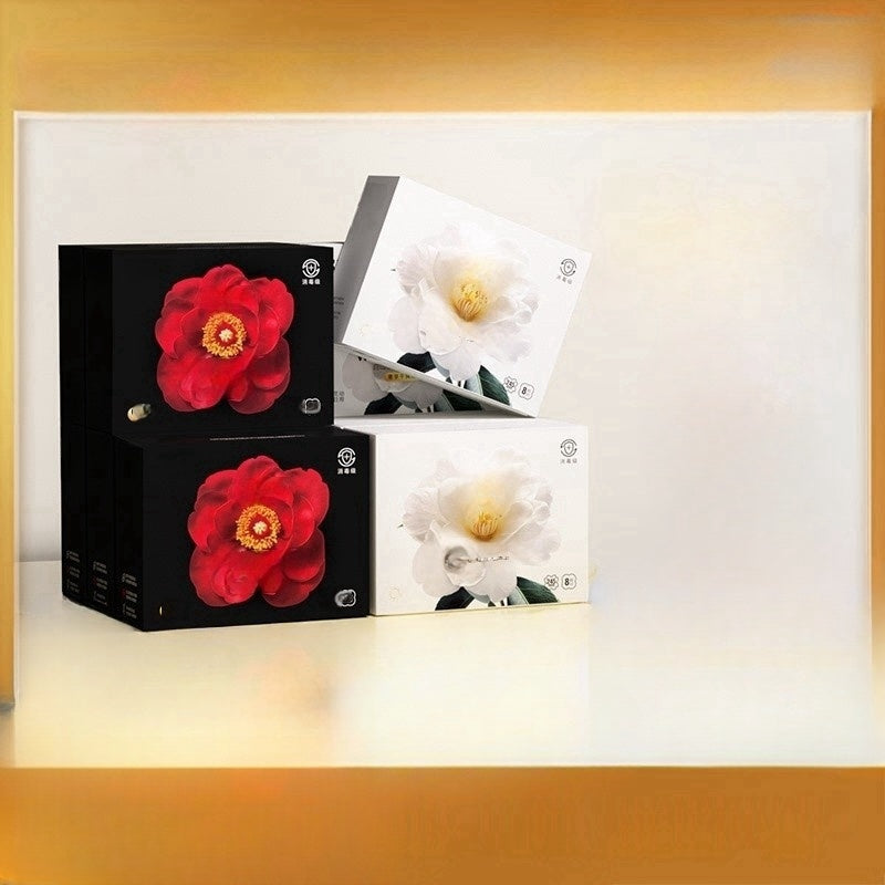 Luxurious Medical Grade White And Red Camellia Sanitary Pads