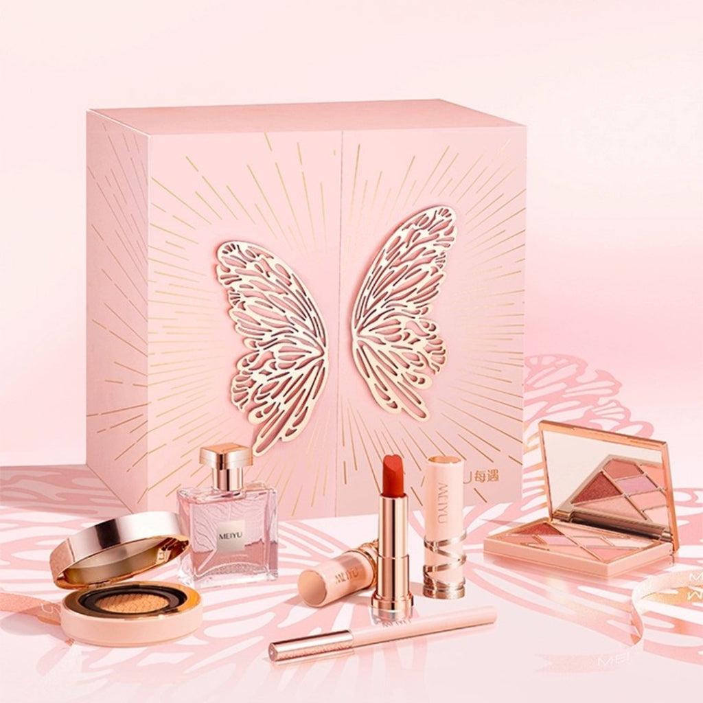 #B5 Beauty Box Enchanted 14 Pcs