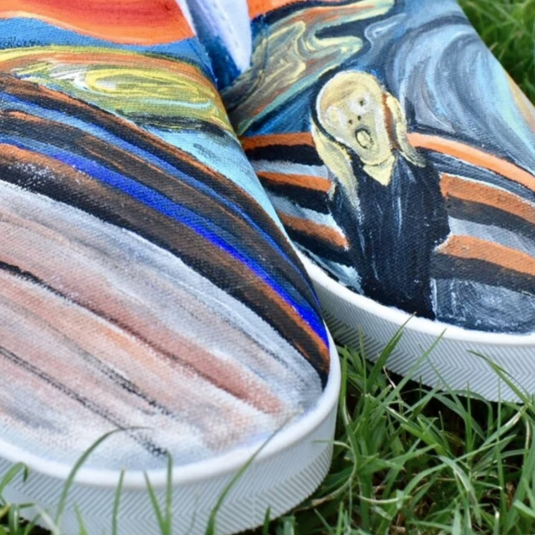 #008 Scream Theme Hand-Painted Canvas Shoes