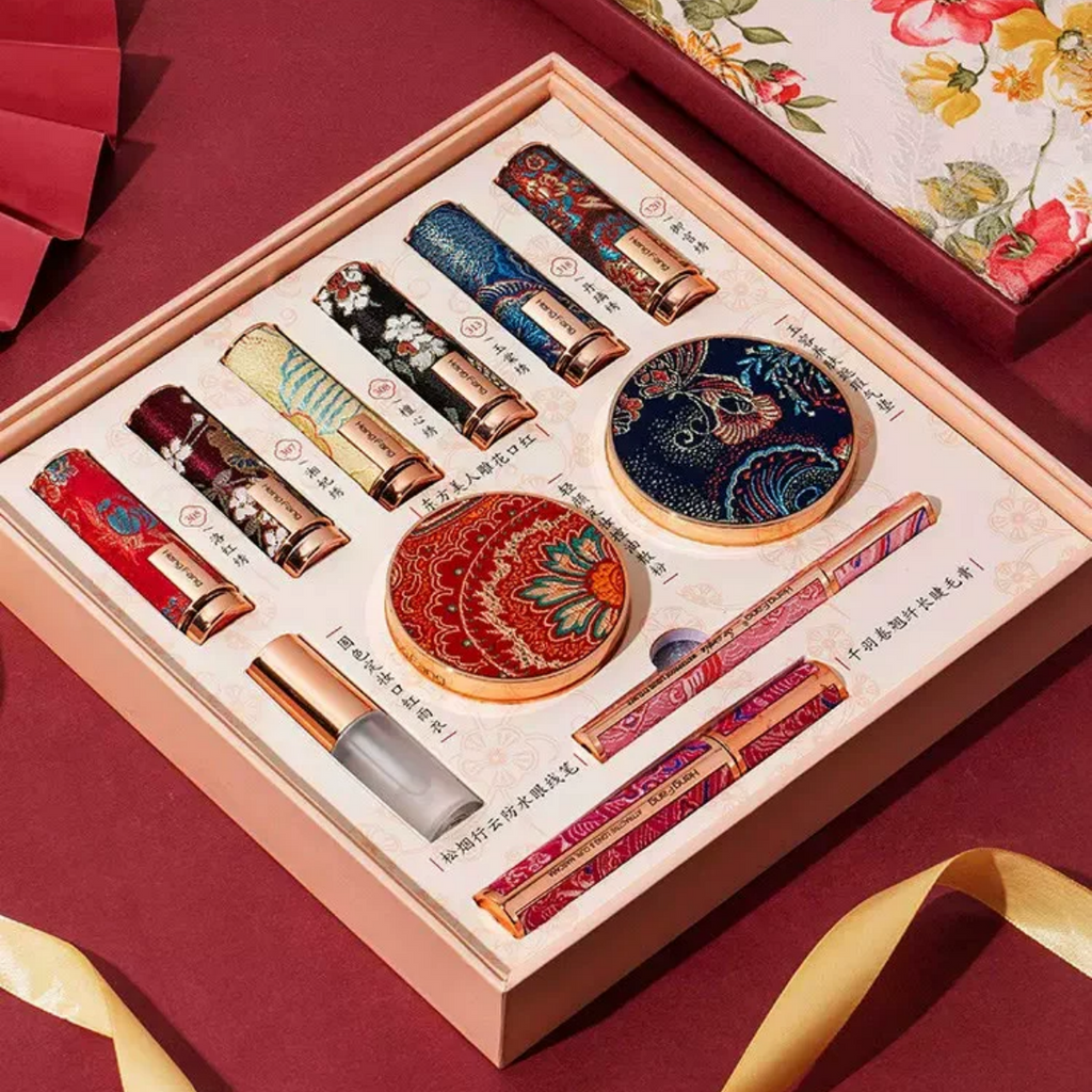 #B4 Beauty Box Embroidery 11 Pcs