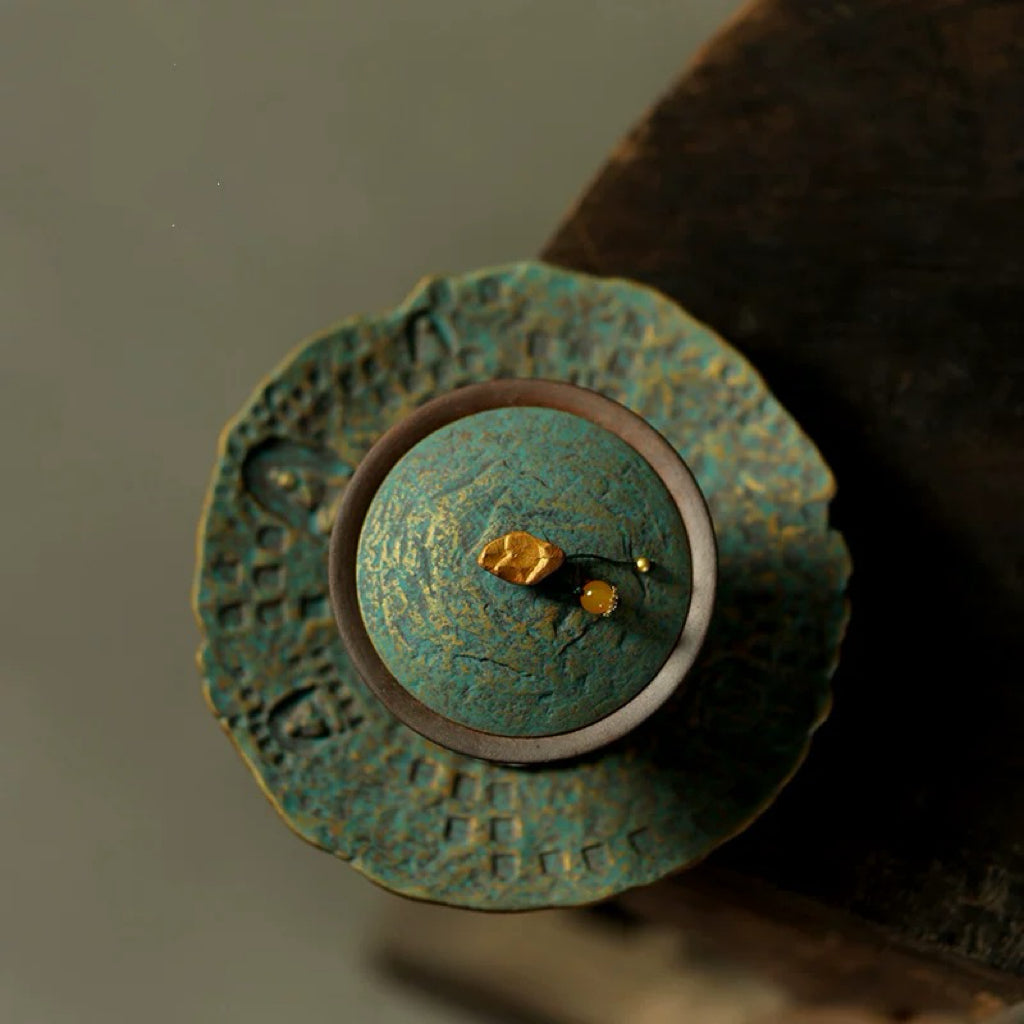 Handcrafted Three Talents Ceramic Gaiwan  Dunhuang-Inspired Heat Resistant Gongfu Tea Bowl Single Lidded Teacup for Brewing 110ml