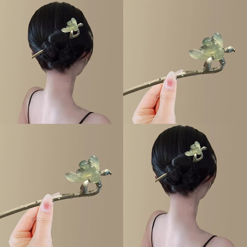 Clear Water Lotus Chinese Style Lotus Hairpin Delicate and Artistic Hair Accessory with a Traditional Chinese Aesthetic