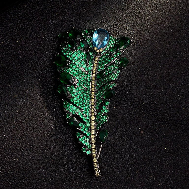Luxurious Peacock Green Feather Brooch High-end Women's Brooch