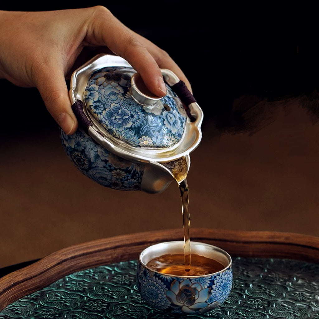 Exquisite Floral Silver-Plated Handheld Tea Set 110ml+200ml