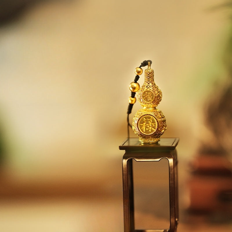 Lucky Gourd Metal Phone Charm Elegant and Stylish Accessory
