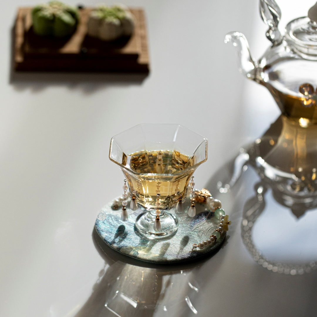 "Mermaid's Tear" Octagonal Glass Tea Cup