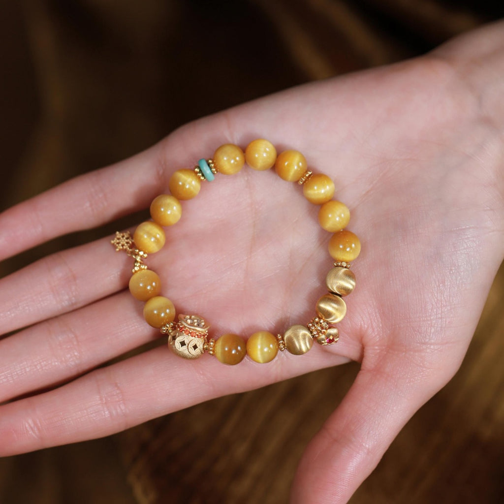 Daily Wealth Retro-inspired Versatile Tiger Eye Stone Bracelet with Ancient Gold Craftsmanship