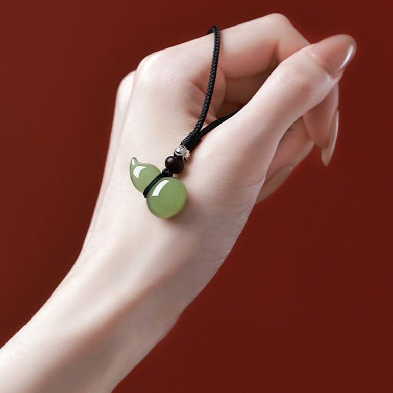 Natural Hetian Jade Gourd Pendant Necklace