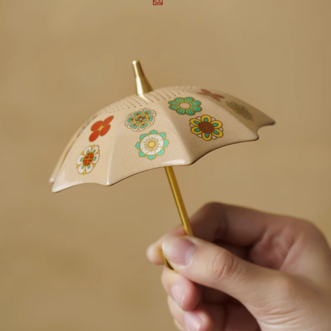 Umbrella-Shaped Ceramic Tea Filter - Creative Tea Leaf Strainer with Stand