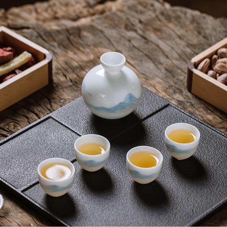 Blue Print Oriental Jingdezhen Liquor Set