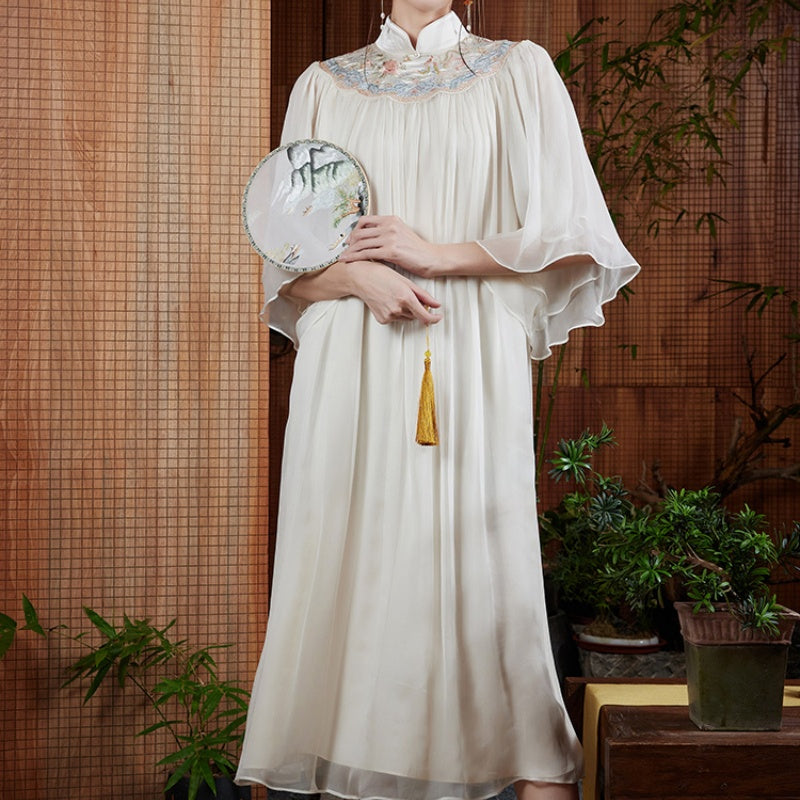 The World Of Timeless Elegance With Chinese-Style Mulberry Silk Cloud Collar Cheongsam Retro Dress