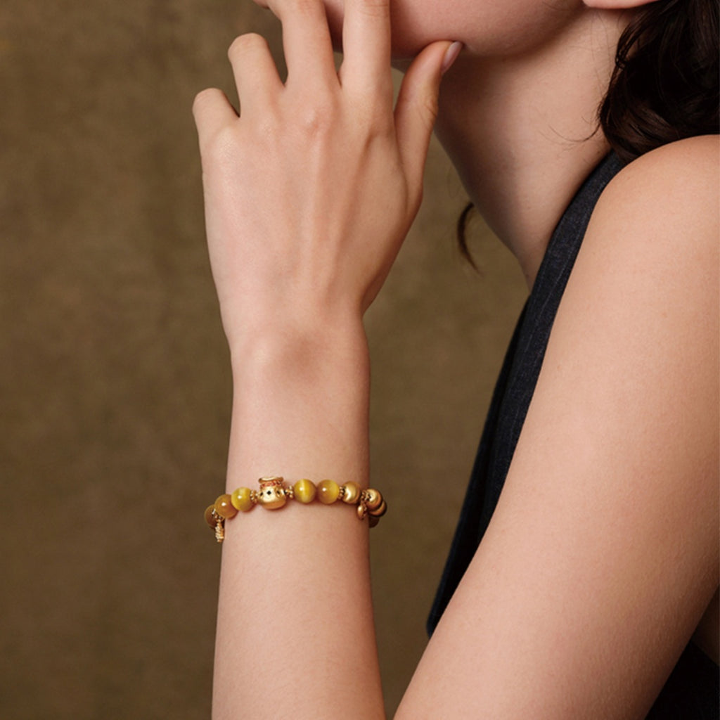 Daily Wealth Retro-inspired Versatile Tiger Eye Stone Bracelet with Ancient Gold Craftsmanship