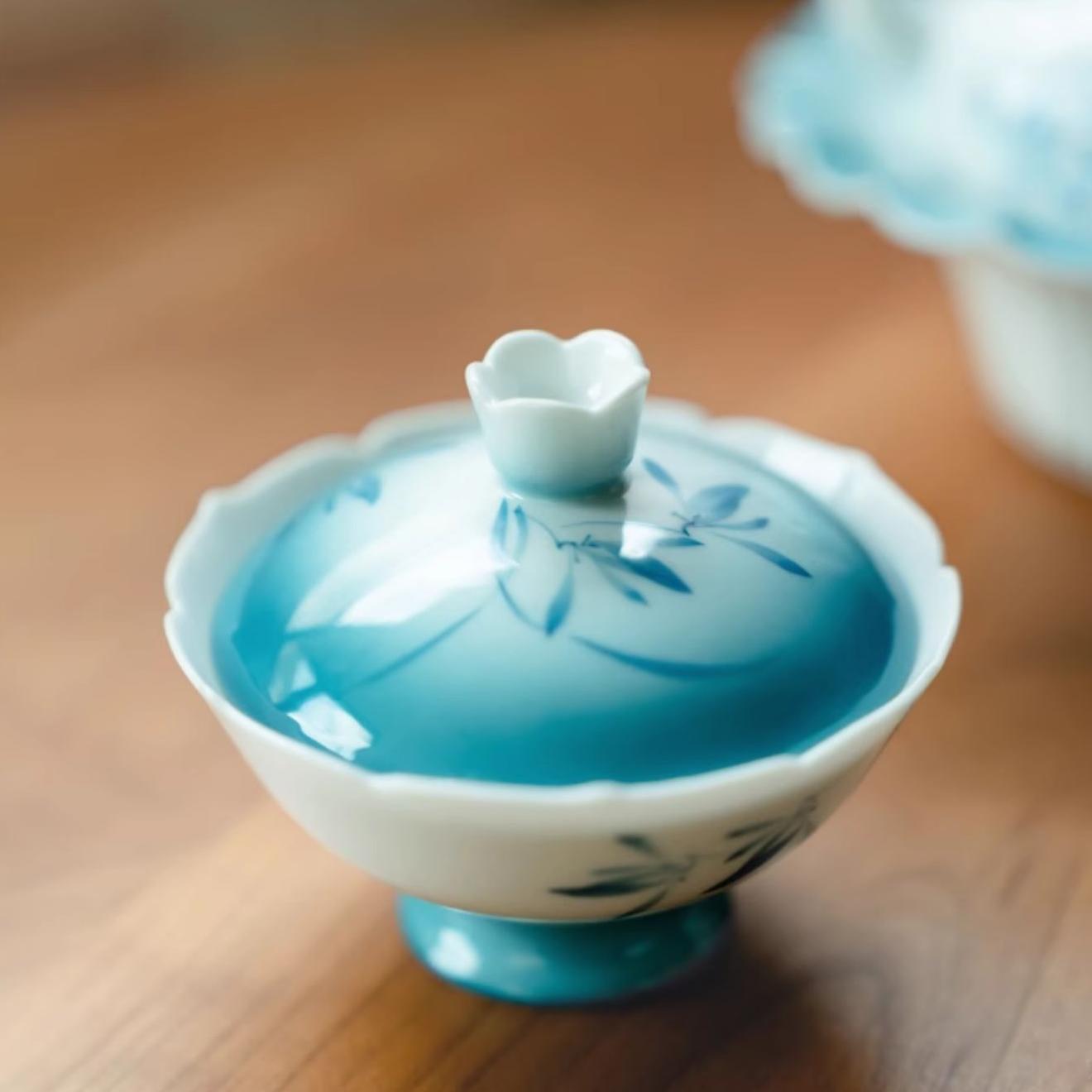 Hand Painted Butterfly Orchid Gradient Gaiwan Tea Cup