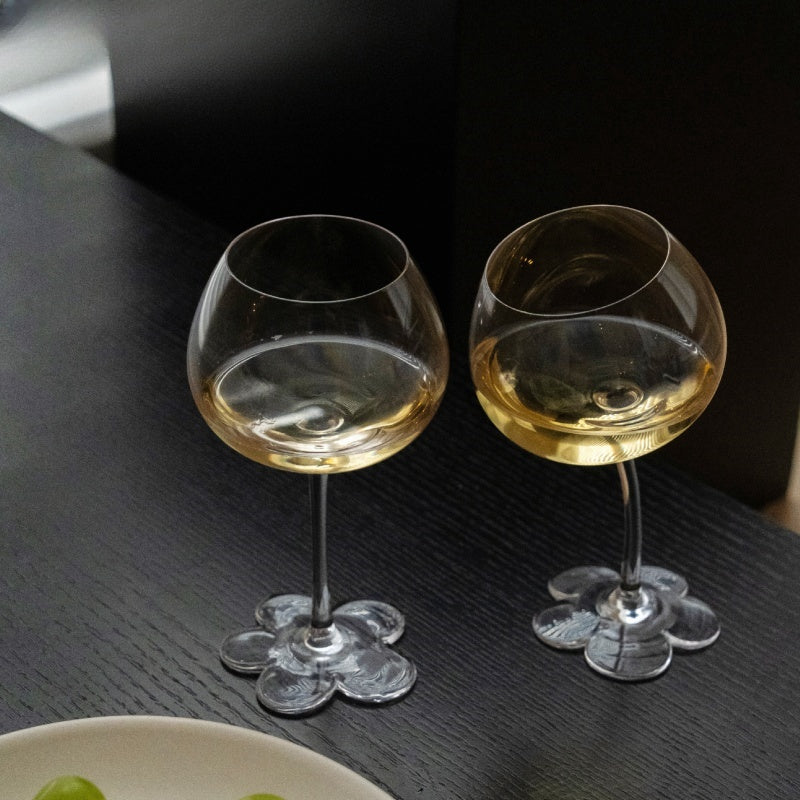 Handcrafted Curved Stem Wine Champagne Couple Glasses