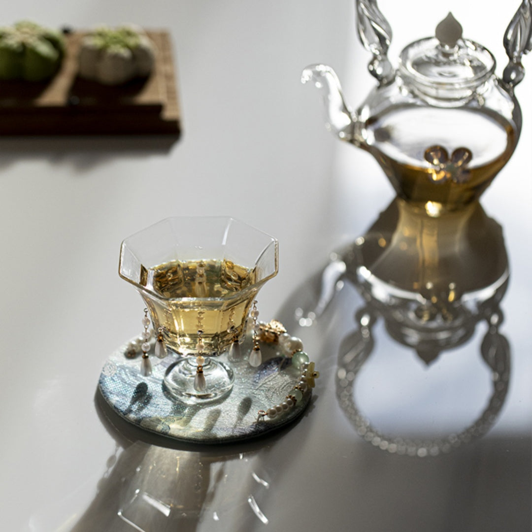 "Mermaid's Tear" Octagonal Glass Tea Cup