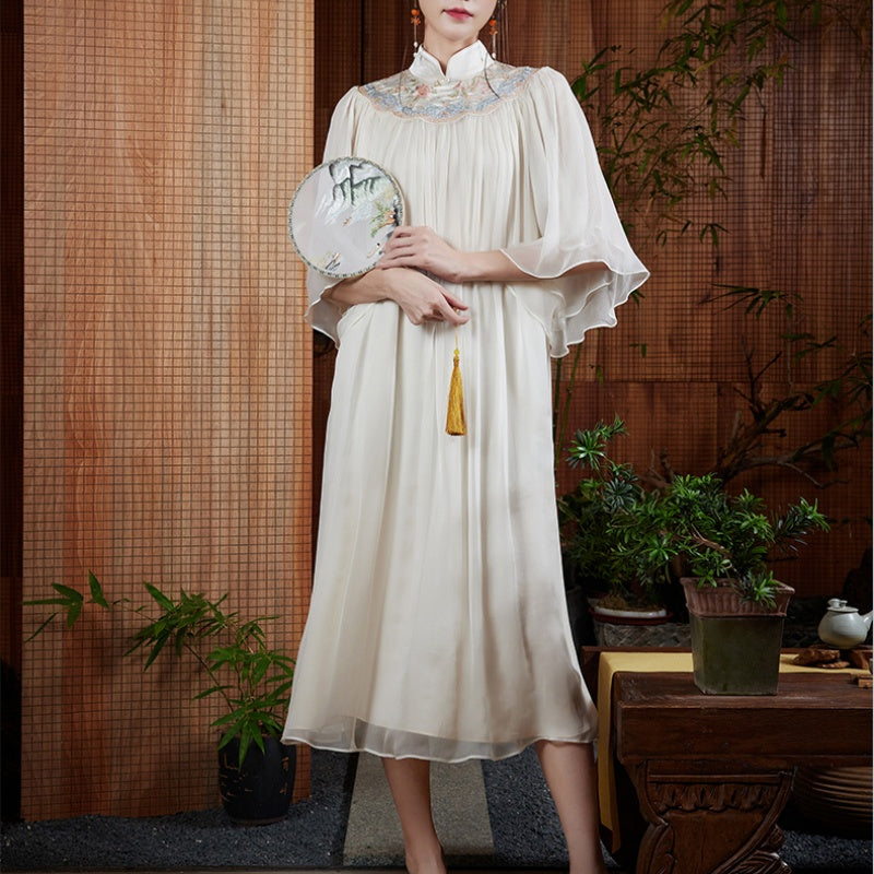 The World Of Timeless Elegance With Chinese-Style Mulberry Silk Cloud Collar Cheongsam Retro Dress