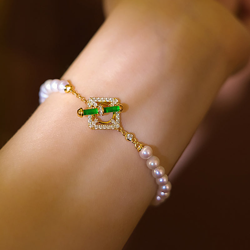 Green Corridor Limited Edition! 4-5MM Top Bead Bracelet - Natural Pearl & Green Agate Sterling Silver OT Clasp