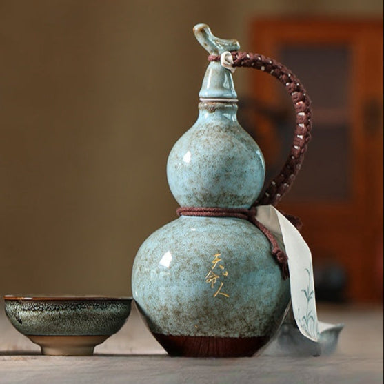 Handcrafted Ancient Style Ceramic Gourd Wine and Water Pot