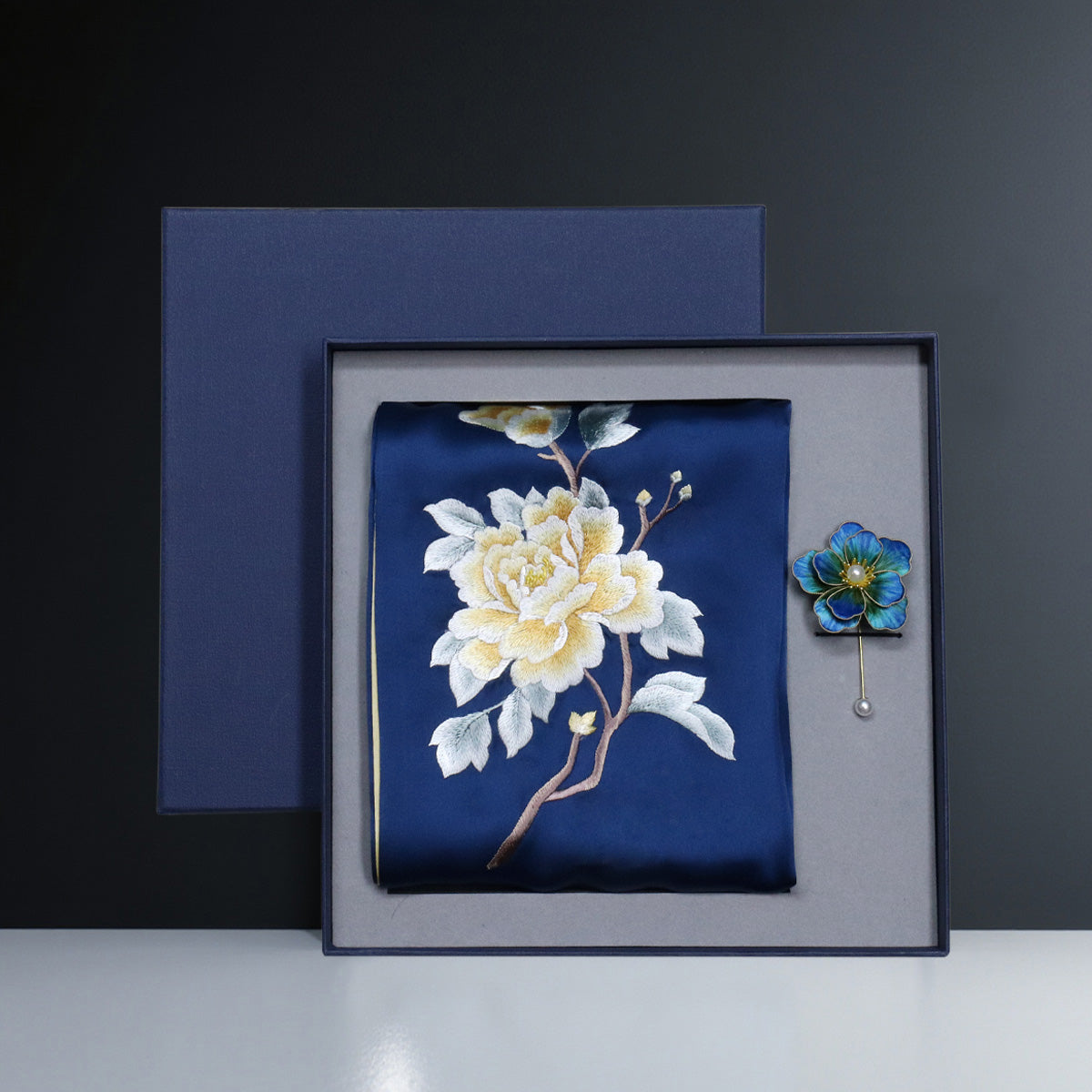 Suzhou Embroidery Silk Scarf