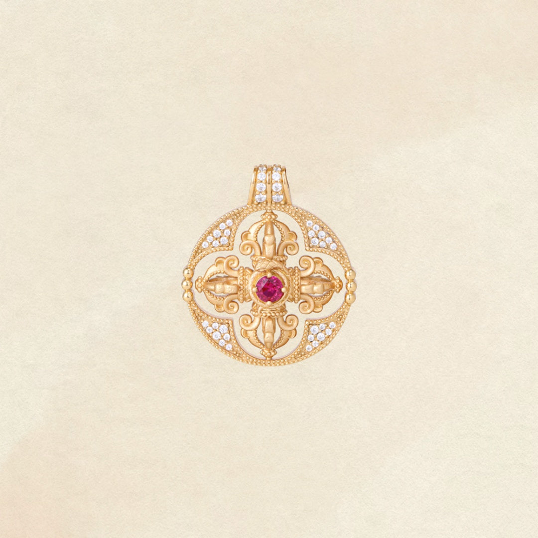 Fortune's Turn Retro Design Premium Sterling Silver Pendant Necklace - 925 Silver Gold-Plated Compass Ancient Craftsmanship