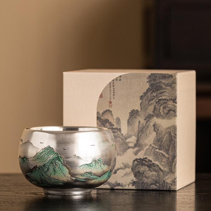 Dragon-Patterned Silver-Glazed Tea Cup
