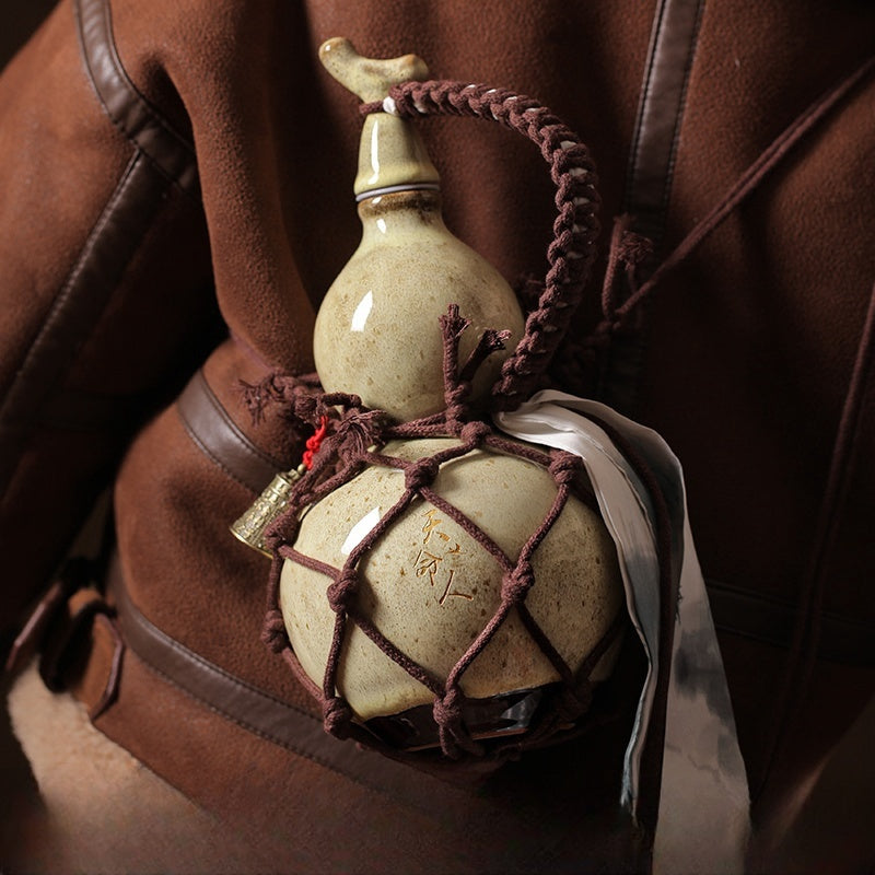 Handcrafted Ancient Style Ceramic Gourd Wine and Water Pot