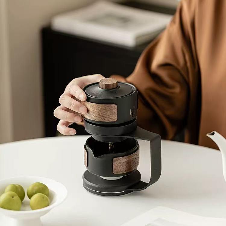 Automatic Rotating Tea Set