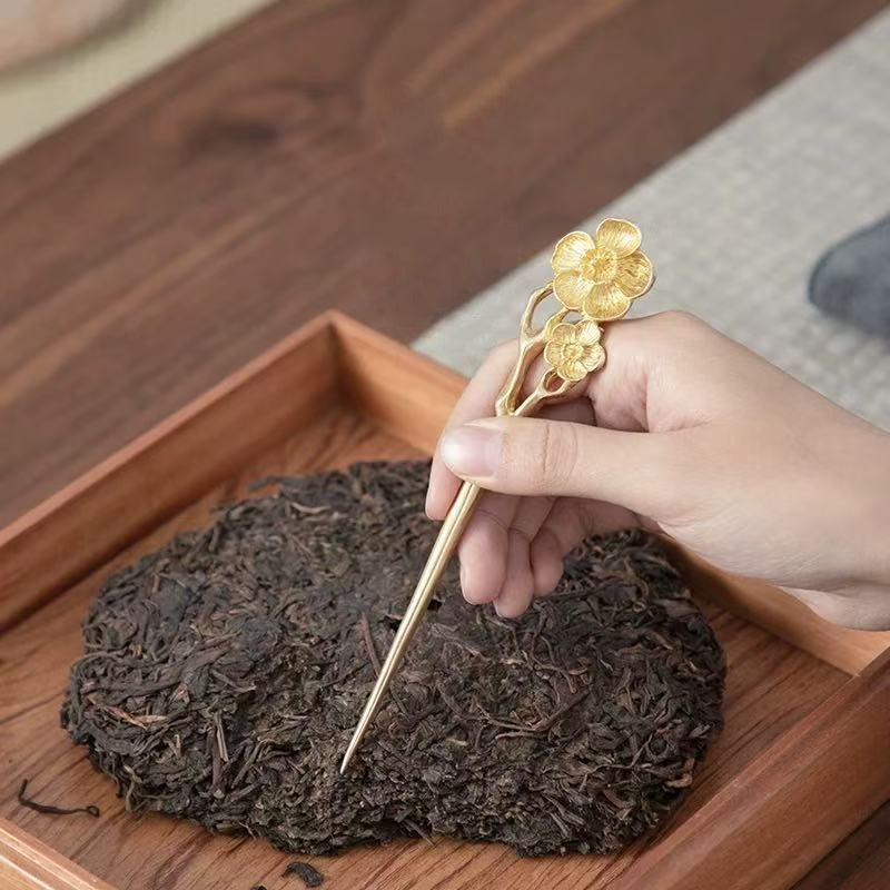 Plum Blossom Copper Tea Needle