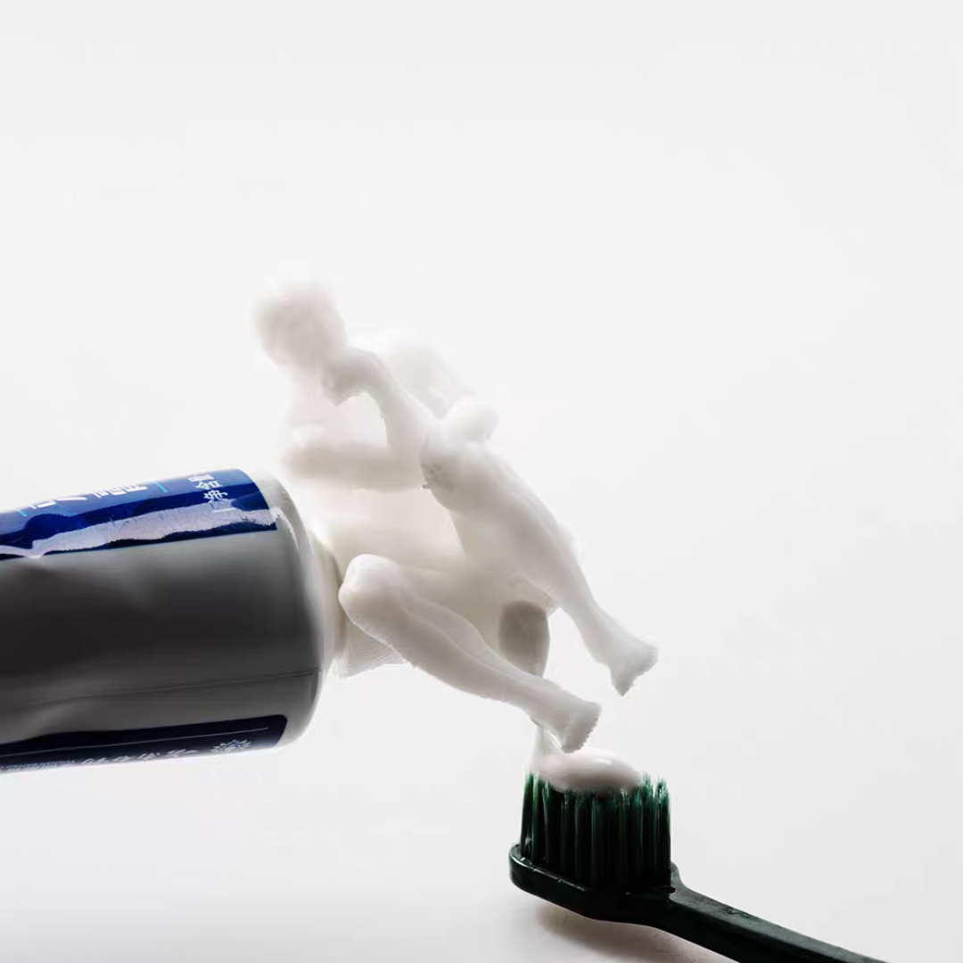 #131 The Thinker Toothpaste Cap and Toothpaste Squeezer Dispenser