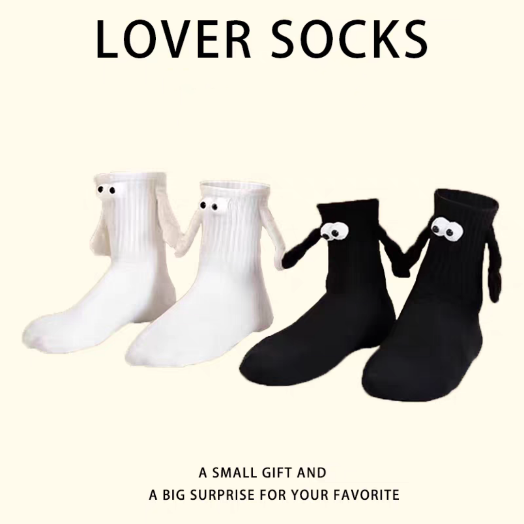 #125 Novelty Couple Holding Hands Socks