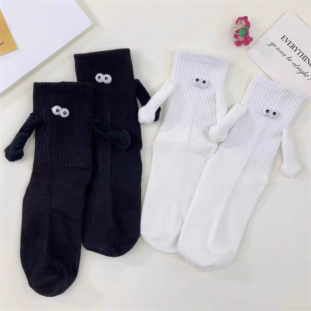 #125 Novelty Couple Holding Hands Socks