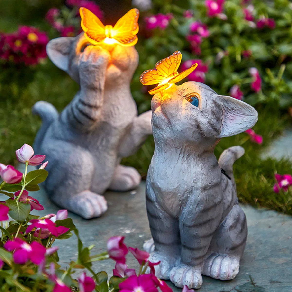 #S10 Solar Garden Figurines Outdoor Cat Statue