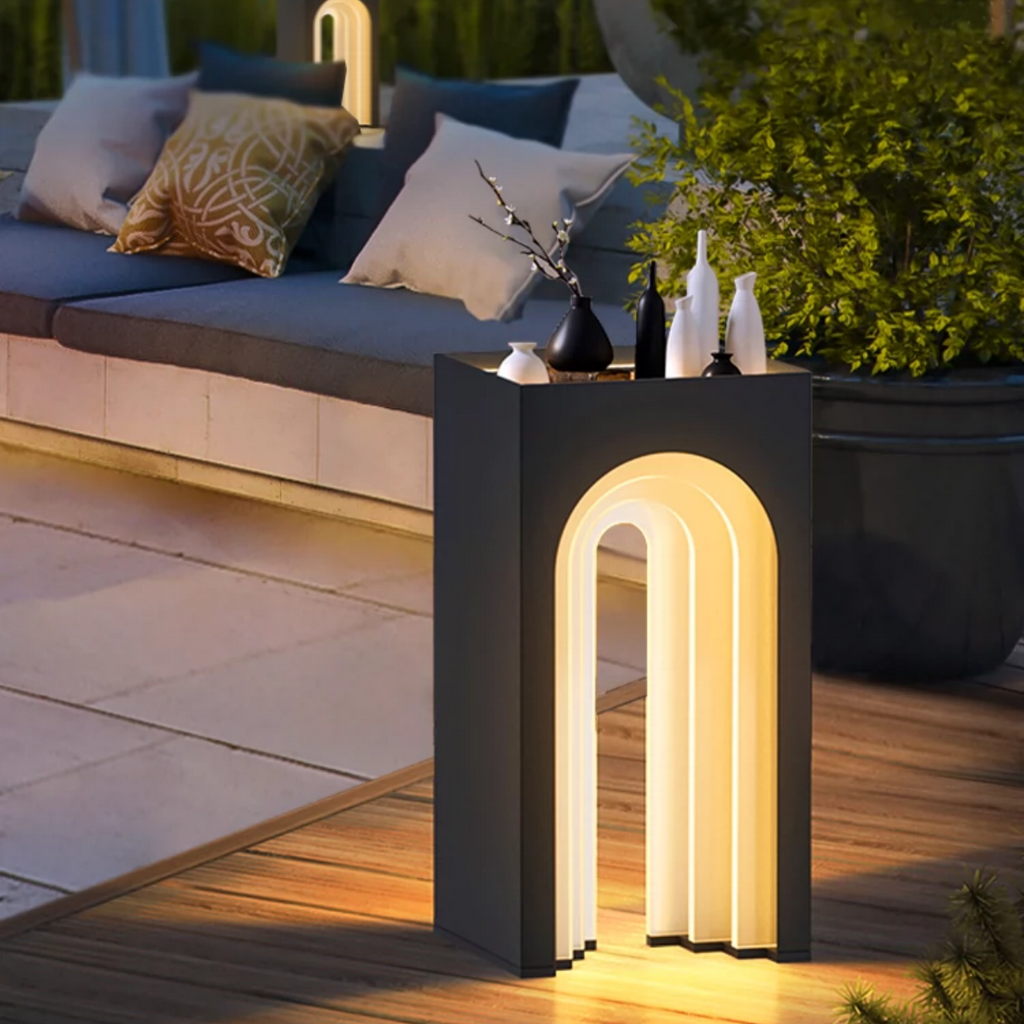 #S19 Solar-Powered Terrace Table Lamp
