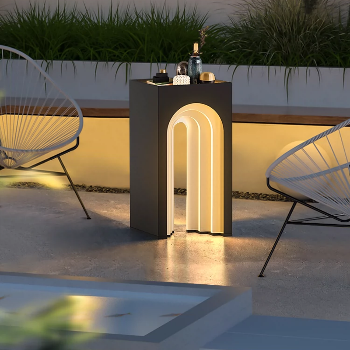 #S19 Solar-Powered Terrace Table Lamp