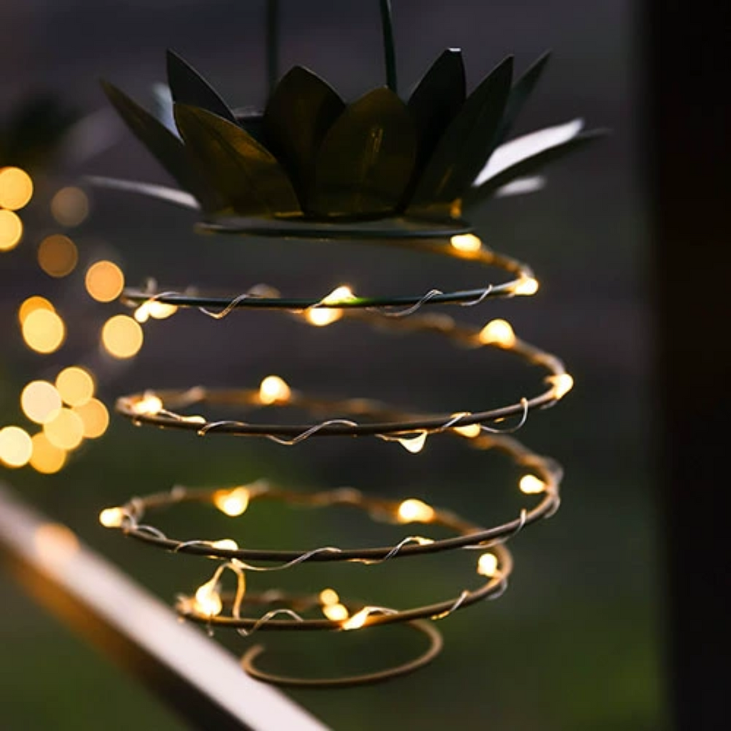#S14 Solar Power Pineapple Lights